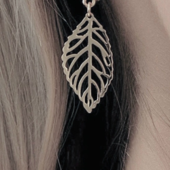 “Autumn” Fall Gold Lasercut Cut-out Hollow Leaf Leaves Nature Boho Hippie Dangle - Picture 6 of 16
